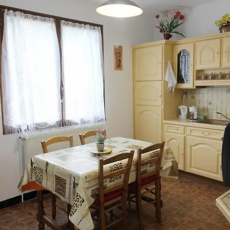 Charmante Maison Corisande Vakantiehuis Gerde