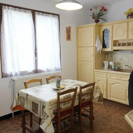 Holiday home Charmante Maison Corisande *